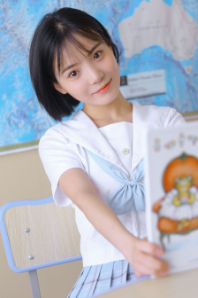 满江红海报
